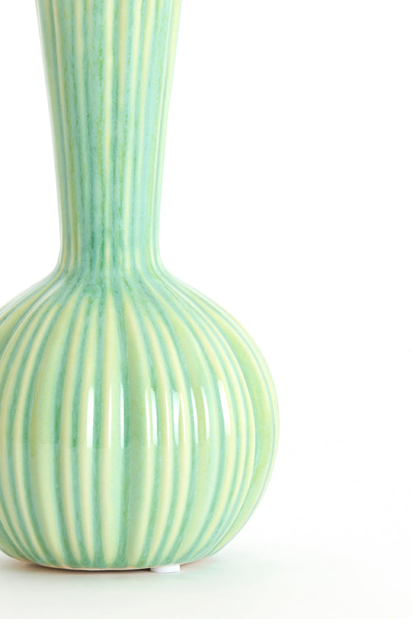 Light & Living Accessories Vase deco 9,5x17 cm SHAREL ceramics mint green House of Isabella UK