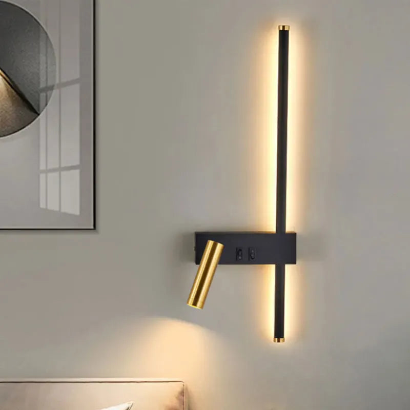 Light My House Right / Warm White (2700-3500K) Bold Gold Black LED Wall Lamp Dual Switch Reading Light Bedside House of Isabella UK