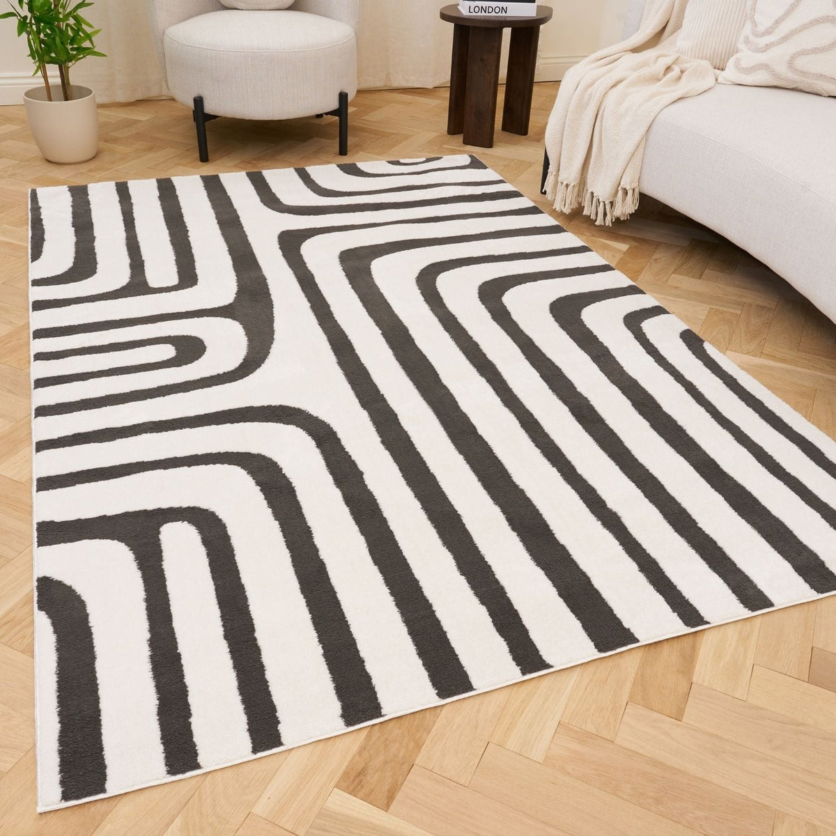 Loft Geometric Dark Grey Rug
