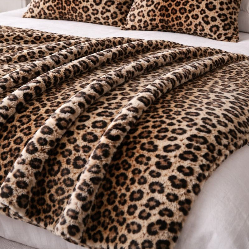 Malini Accessories Paul Moneypenny Deafleopard Throw House of Isabella UK