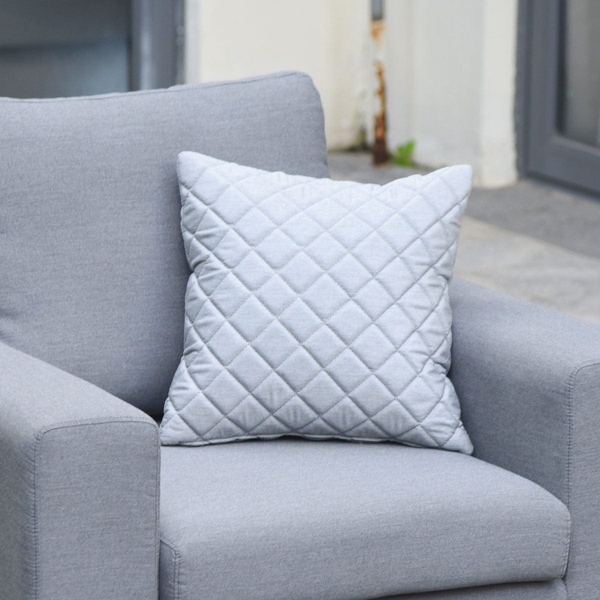 Maze Living Fabric Scatter Cushion Quilted (Pack of 2) / Lead Chine House of Isabella UK