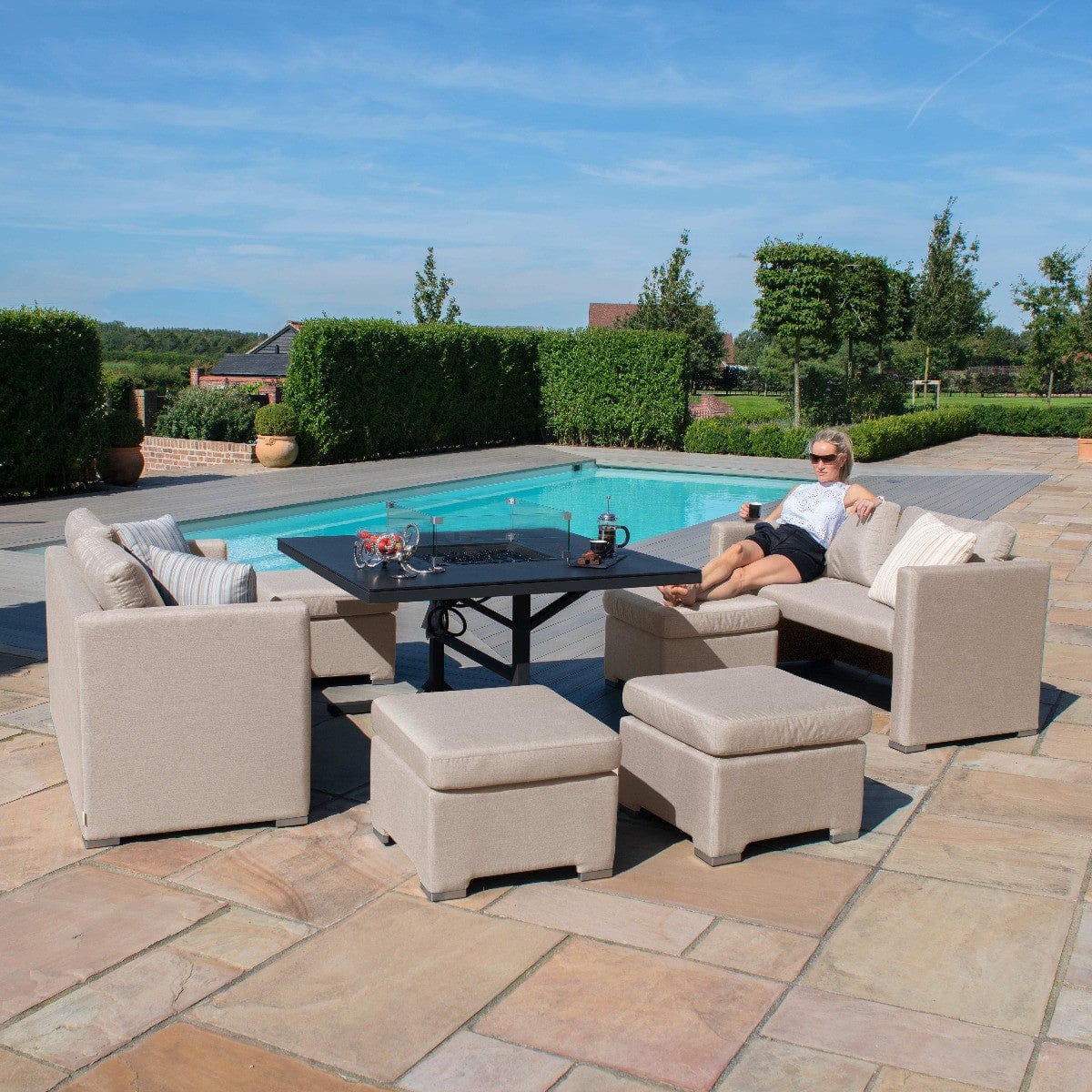 Maze Outdoors Fuzion Cube Sofa Set with Fire Pit / Taupe House of Isabella UK