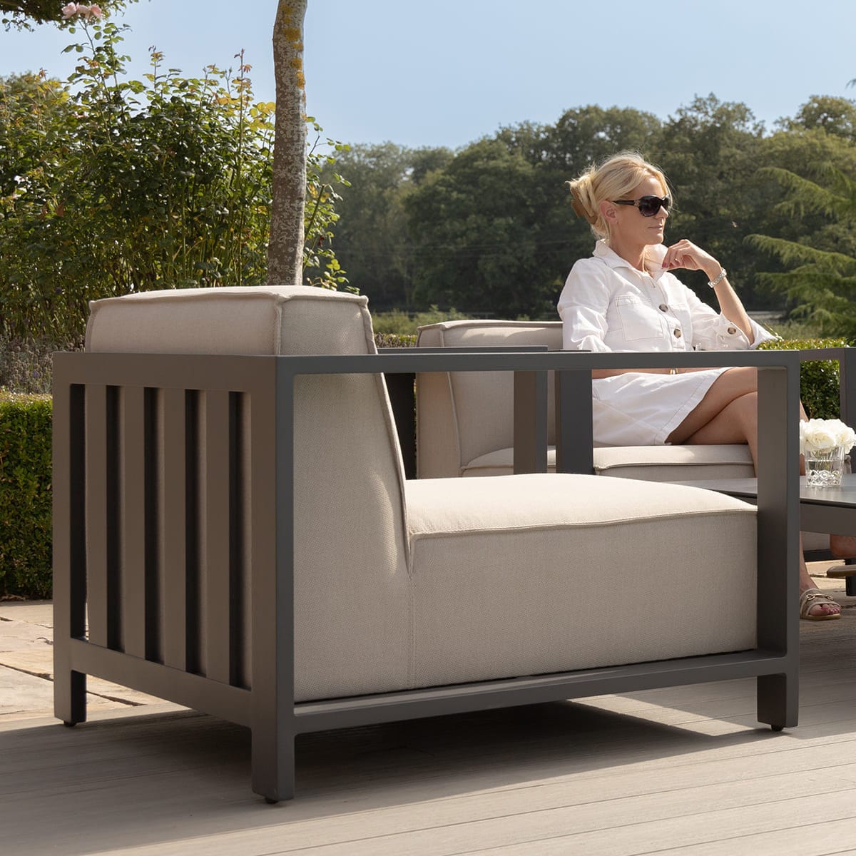 Ibiza Armchair / Oatmeal.