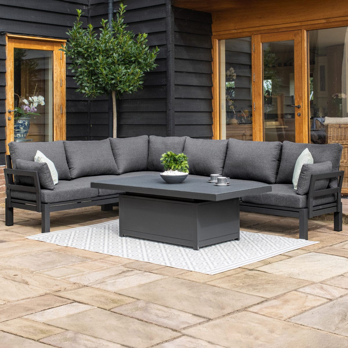 Maze Outdoors Oslo Corner Group with Rising Table / Charcoal House of Isabella UK