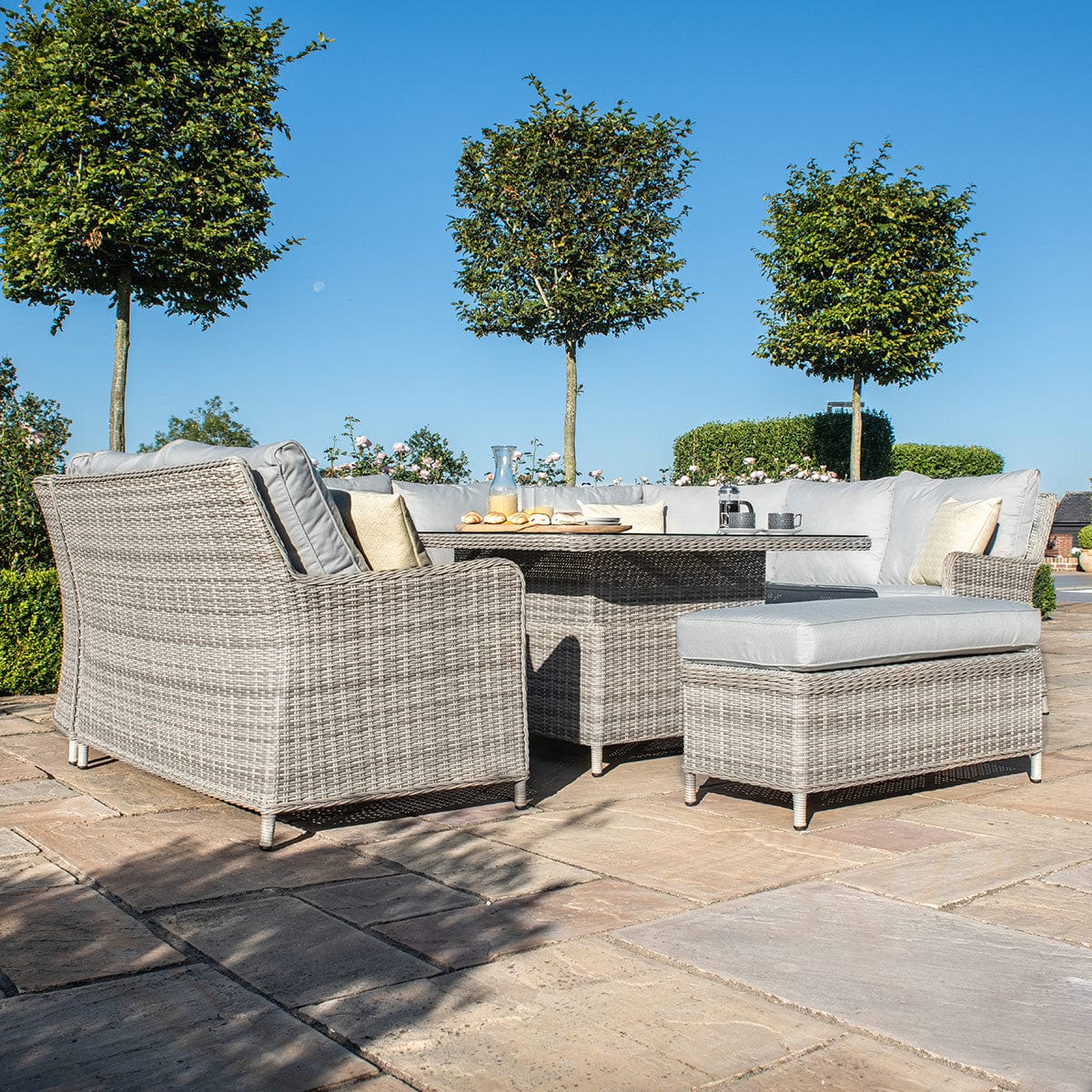 Maze Outdoors Oxford Royal U Shaped Sofa Set with Rising Table House of Isabella UK
