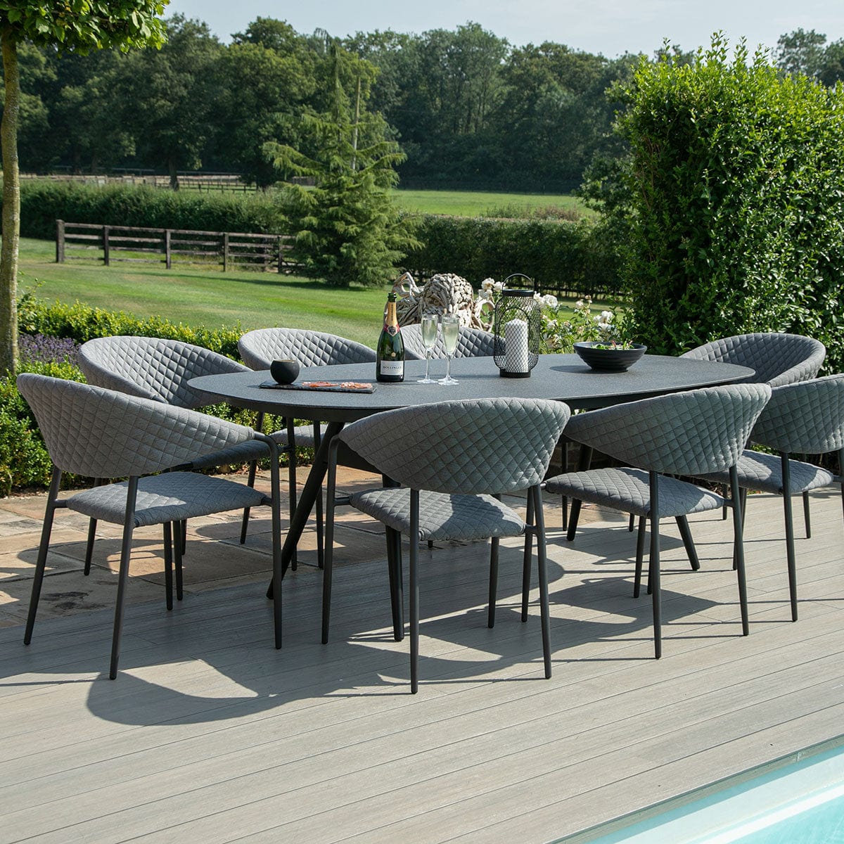 Maze Outdoors Pebble 8 Seat Oval Dining Set / Flanelle House of Isabella UK