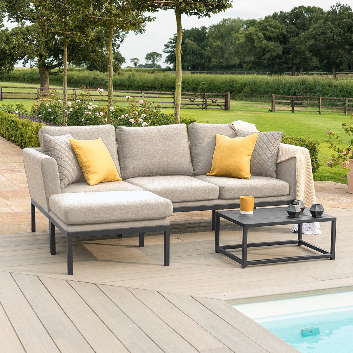 Maze Outdoors Pulse Chaise Sofa Set / Oatmeal House of Isabella UK