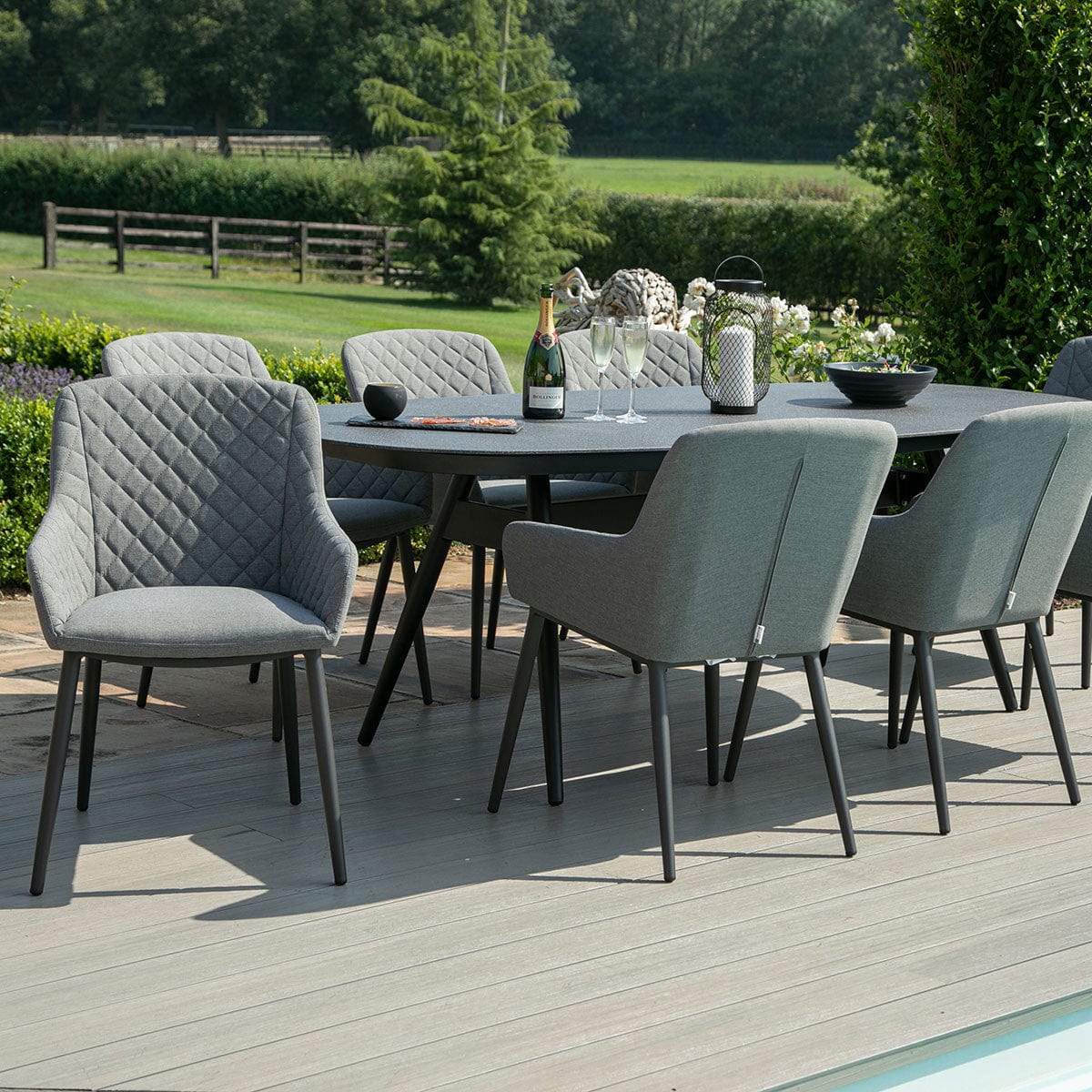 Maze Outdoors Zest 8 Seat Oval Dining Set / Flanelle House of Isabella UK