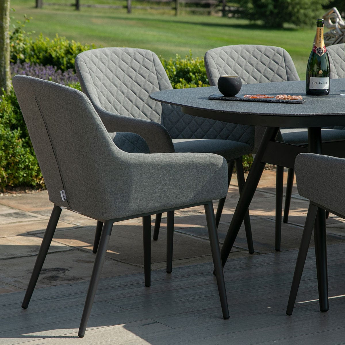 Maze Outdoors Zest 8 Seat Oval Dining Set / Flanelle House of Isabella UK