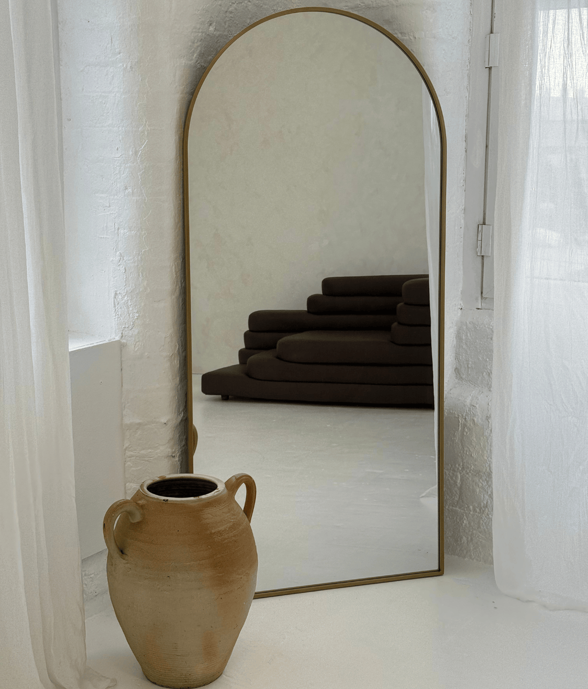 Mirrors of London Mirror Hammersmith House of Isabella UK