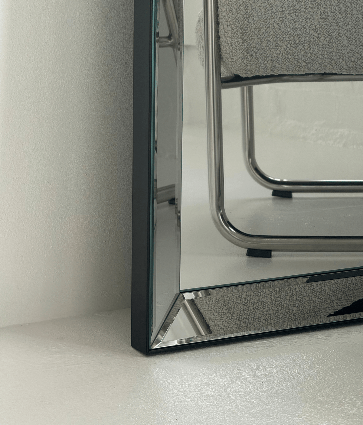 Mirrors of London Mirror Southwark House of Isabella UK