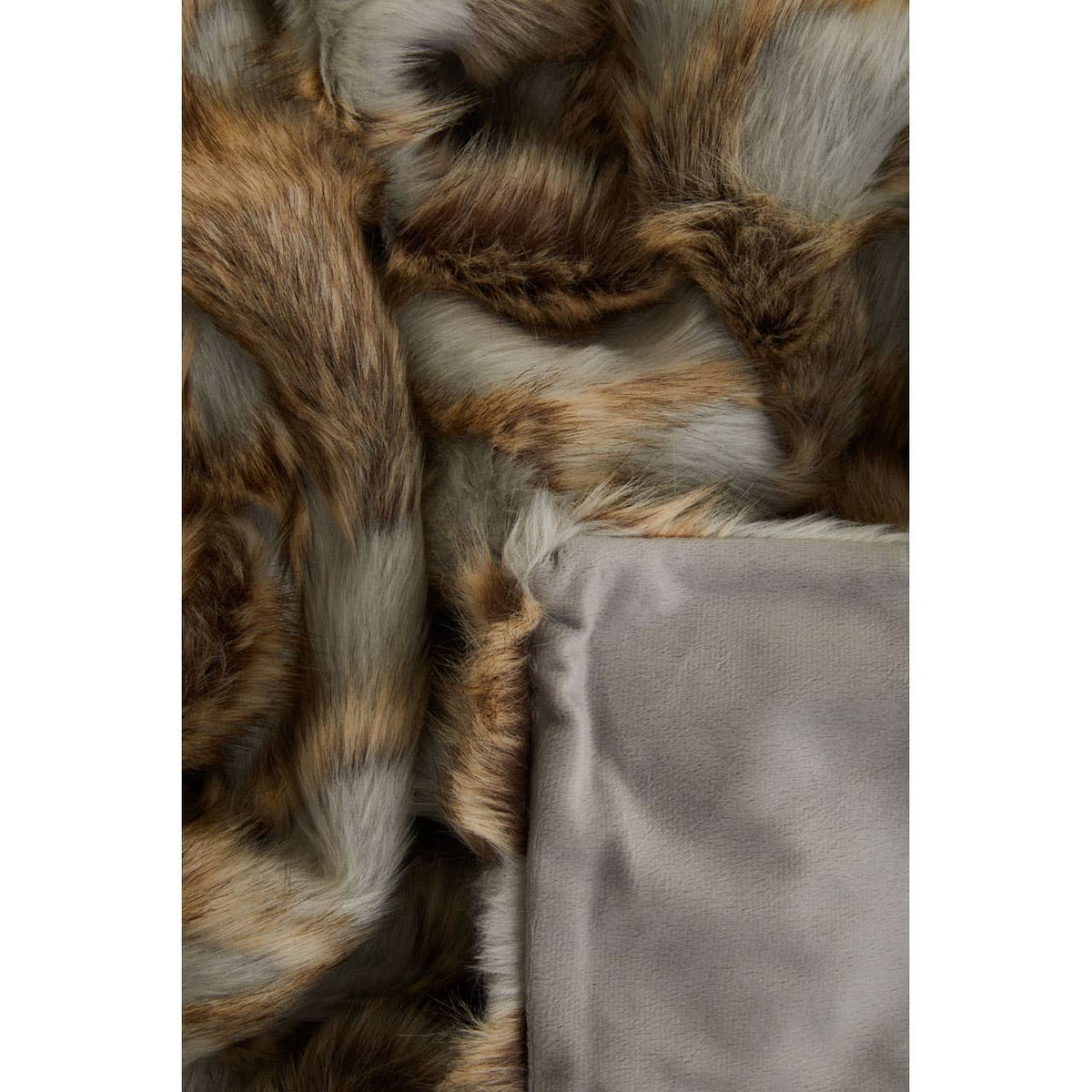 Bosie Lamina Grey And Natural Throw.