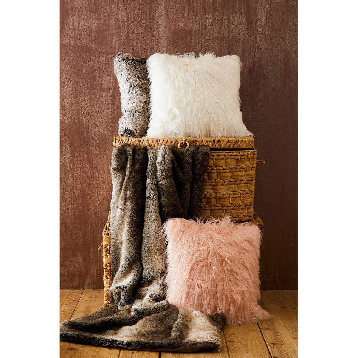 Bosie Lamina Mocha Ombre Throw.