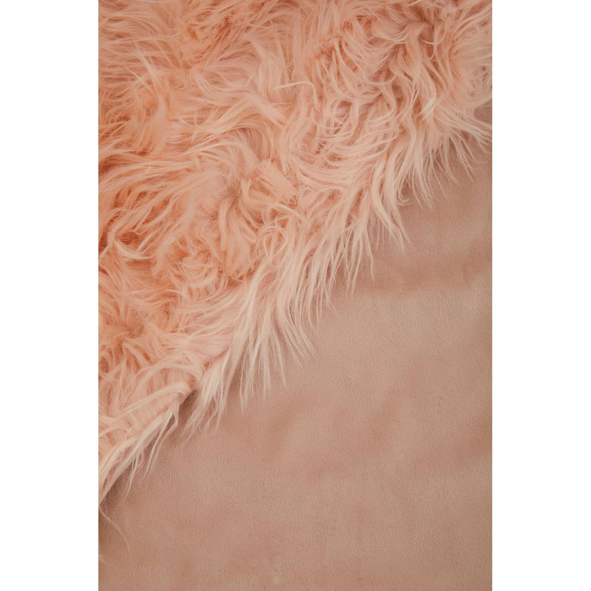 Bosie Lamina Pink Throw.