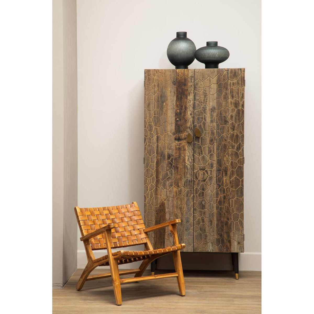 Hessa Large Carved Glass Vase.