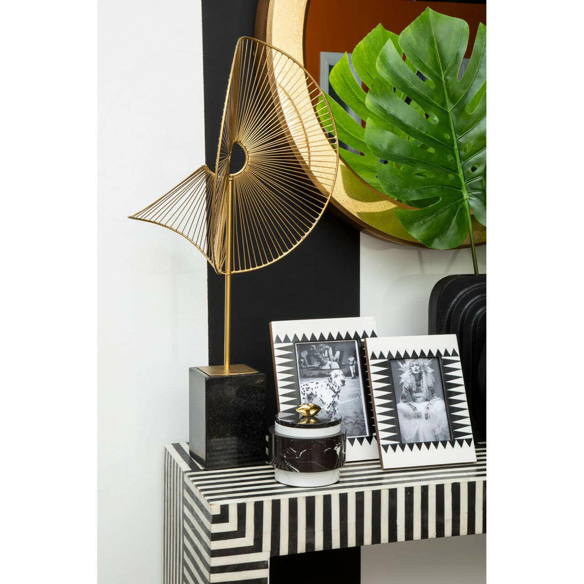 Mirano Web Sculpture.