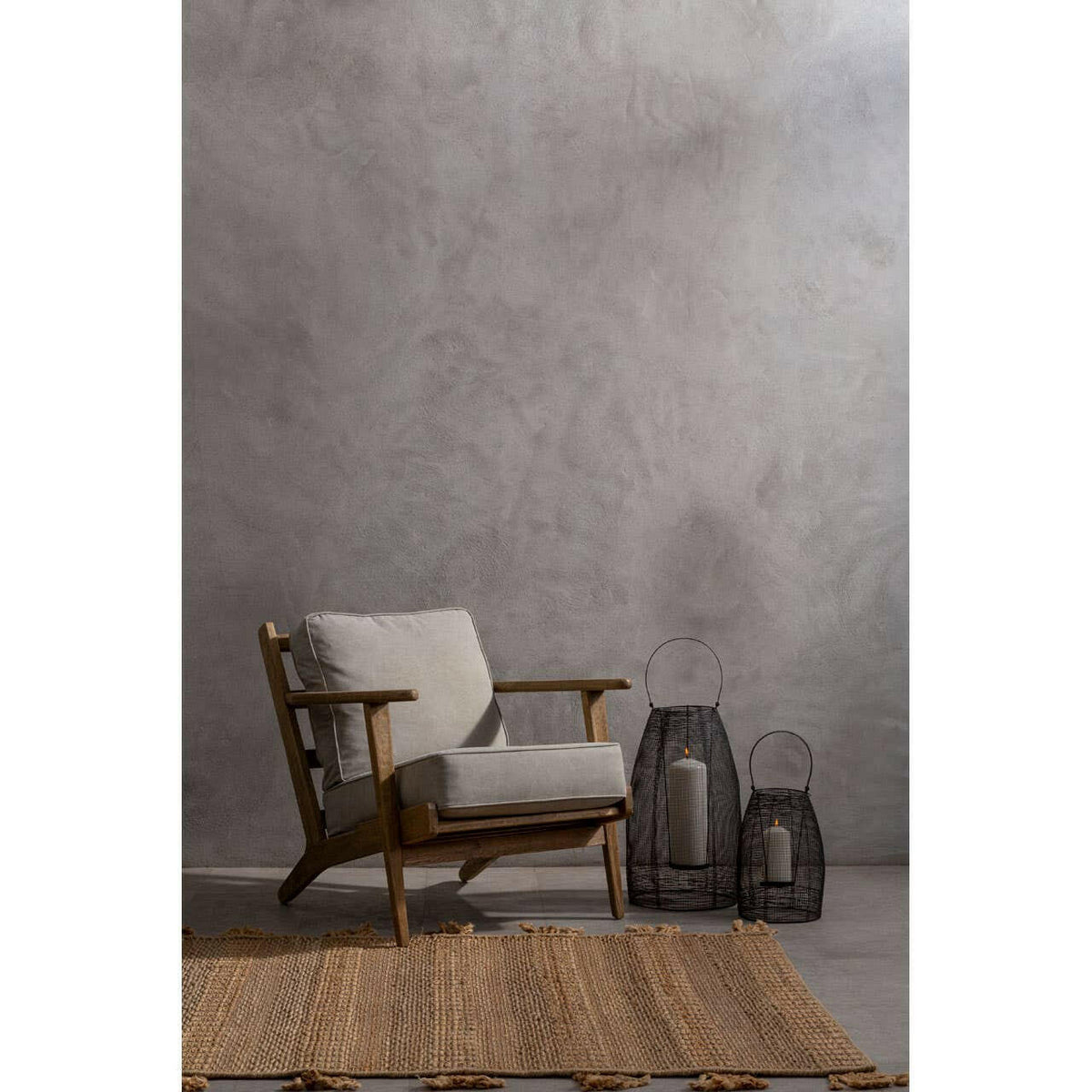 Trento Large Lantern With Handle.