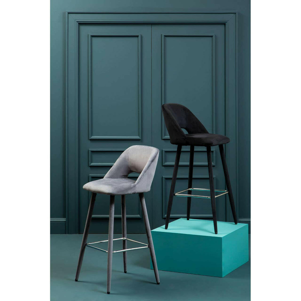 Warren Grey Velvet Bar Chair.