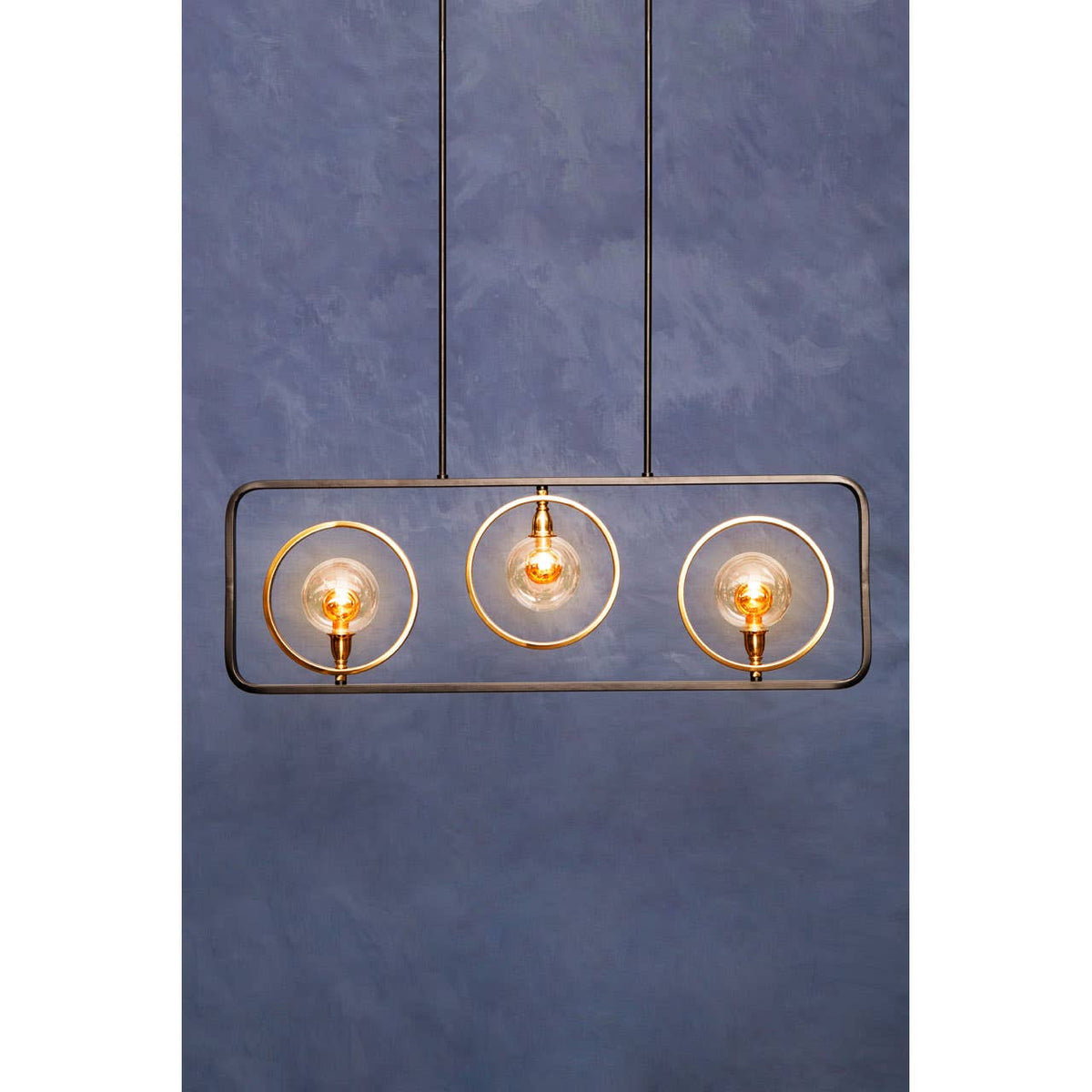 Abira 3 Bulb Pendant Lamp.
