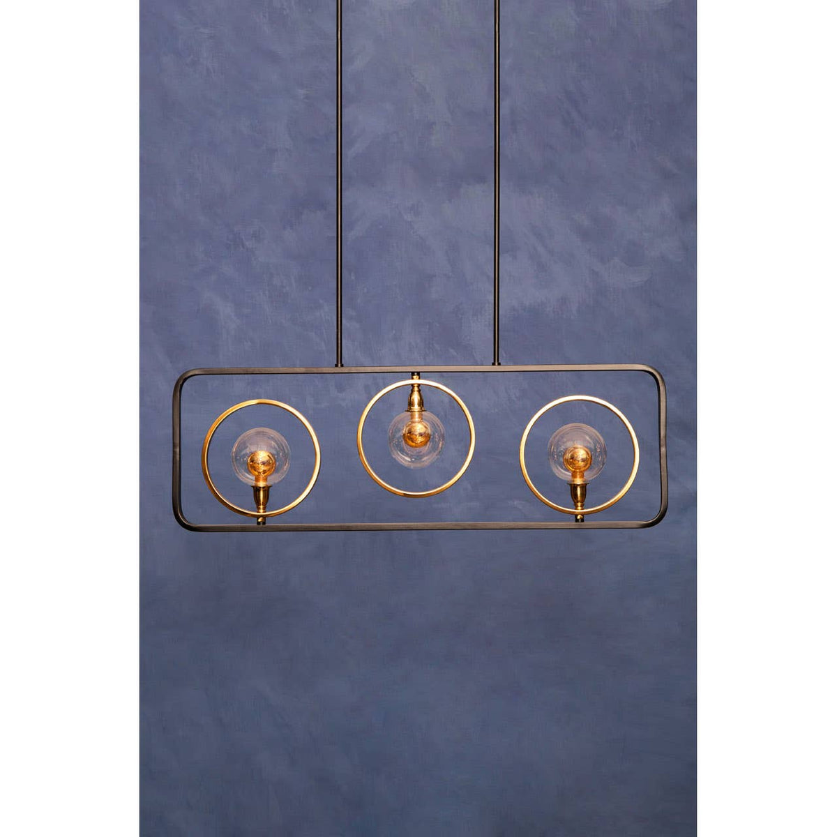 Abira 3 Bulb Pendant Lamp.