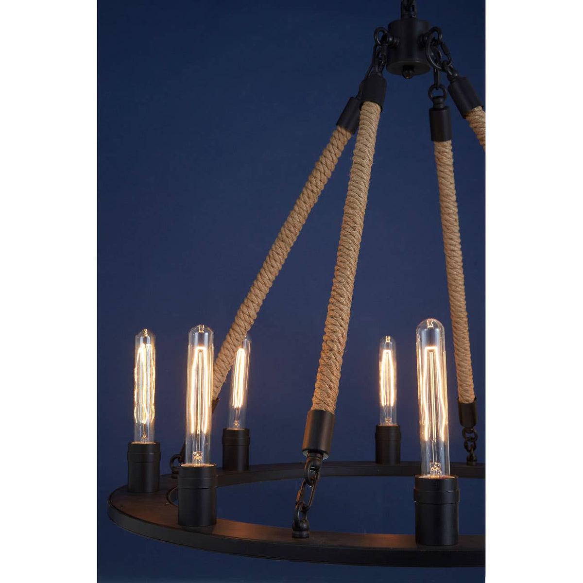 Hampstead 8 Bulb Chandelier.