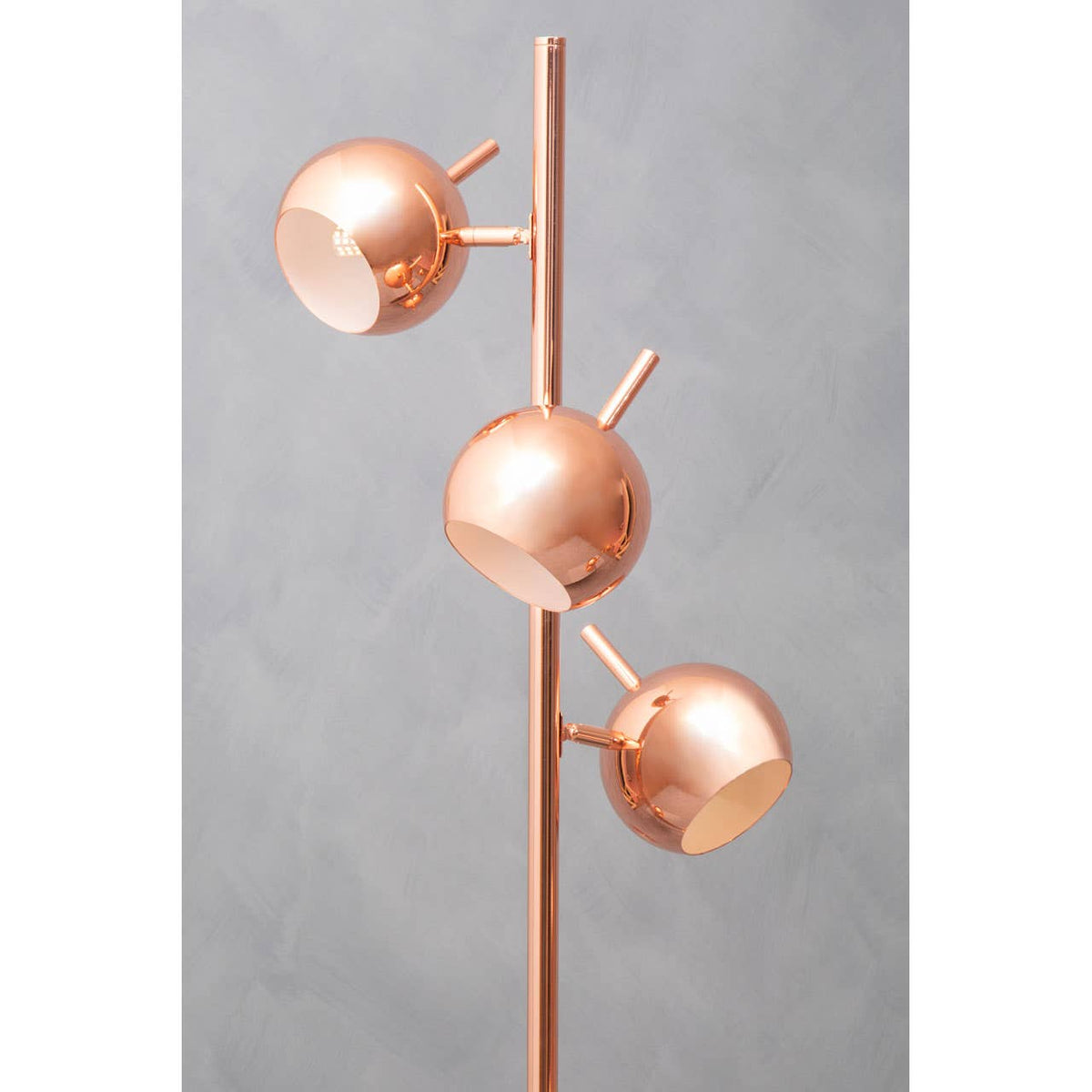 Karter Copper Finish Table Lamp With Three Lights.