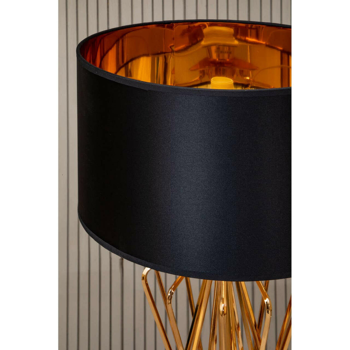Kensington Townhouse Table Lamp.