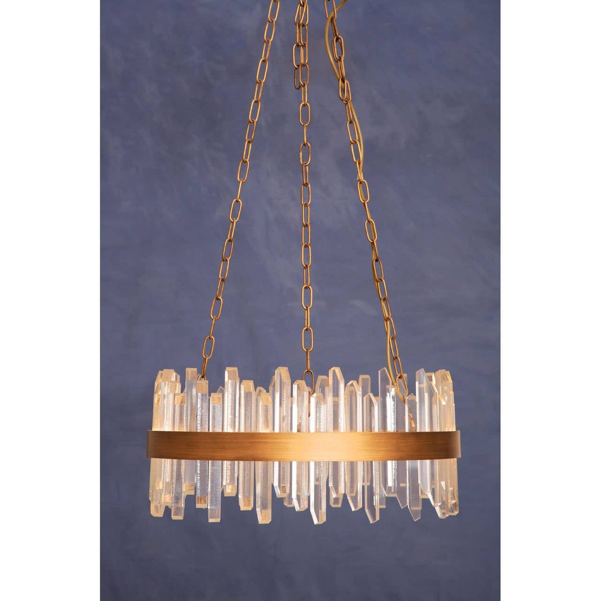 Noosa & Co. Lighting Lustra Acrylic Chandelier with Copper Band House of Isabella UK