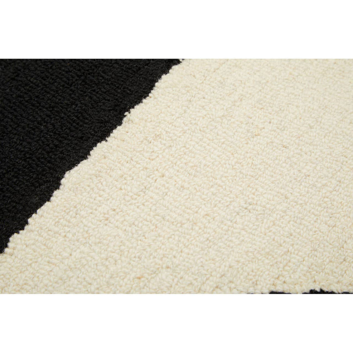 Bosie Milana Small Geometric Rug.