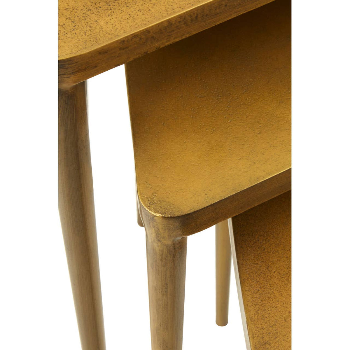 Compo Triangular Tables.