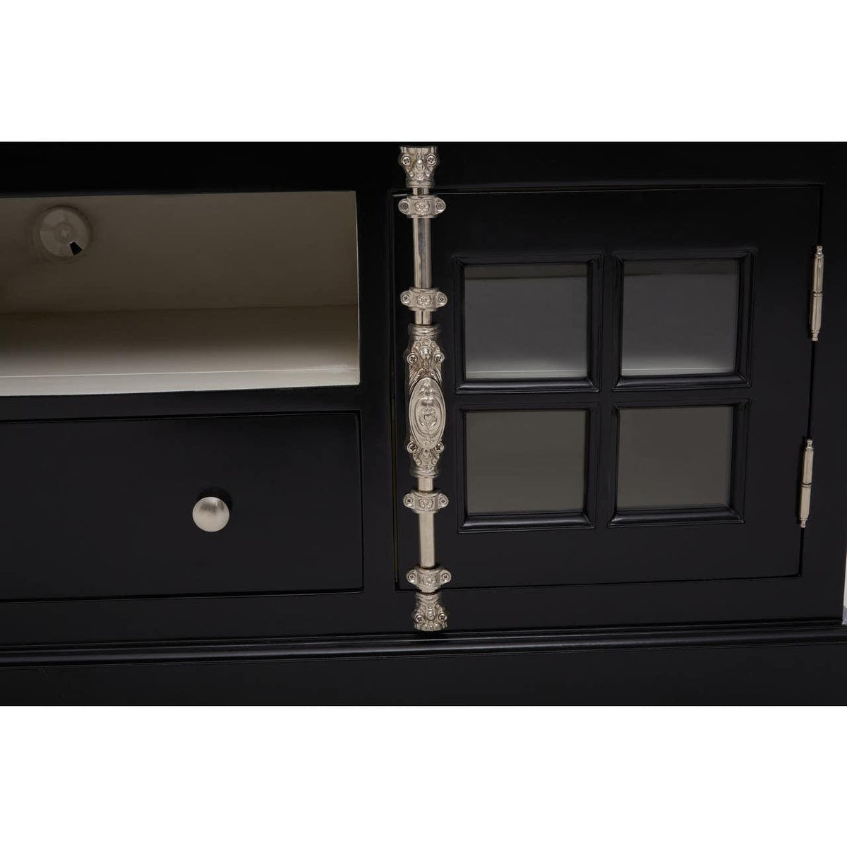 Noosa & Co. Living Covent Media Unit House of Isabella UK