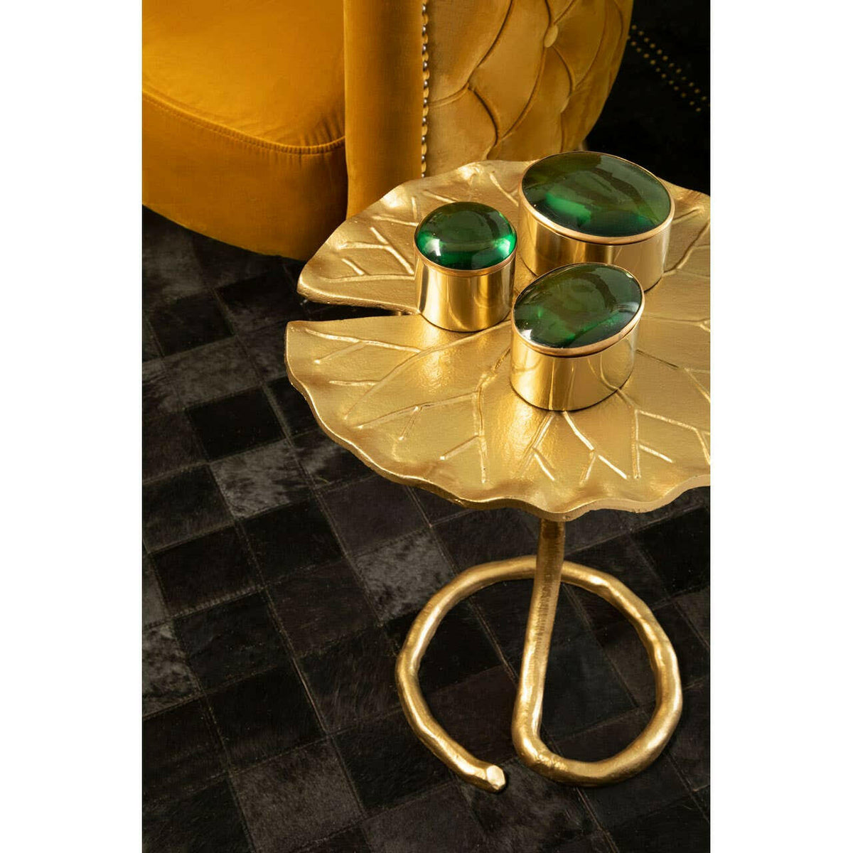 Inventivo Side Table.