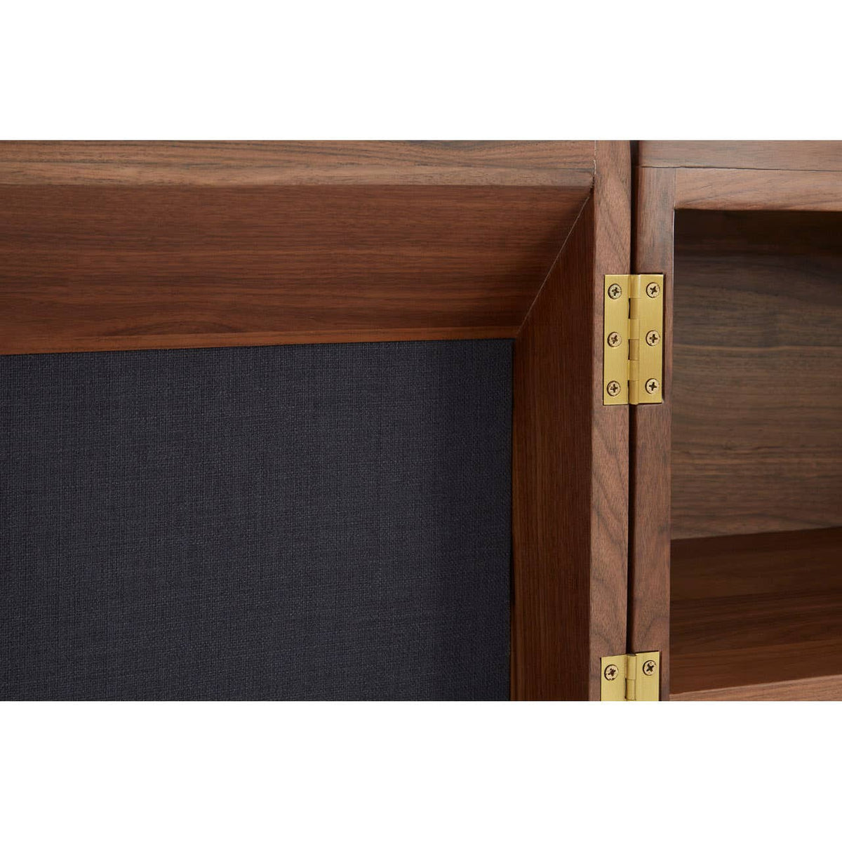 Kenso Sideboard.