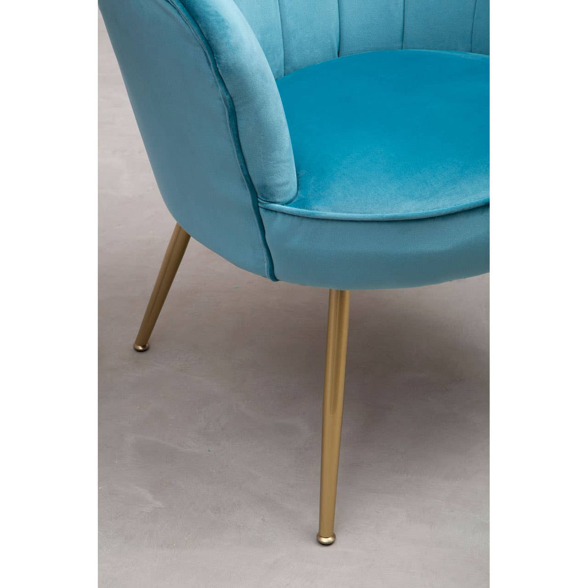 Ovala Aqua Velvet Scalloped Chair.