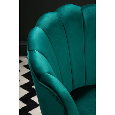 Noosa & Co. Living Ovala Emerald Green Velvet Scalloped Chair House of Isabella UK