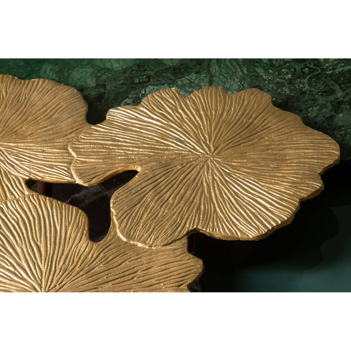 Prato Gingko Side Table.