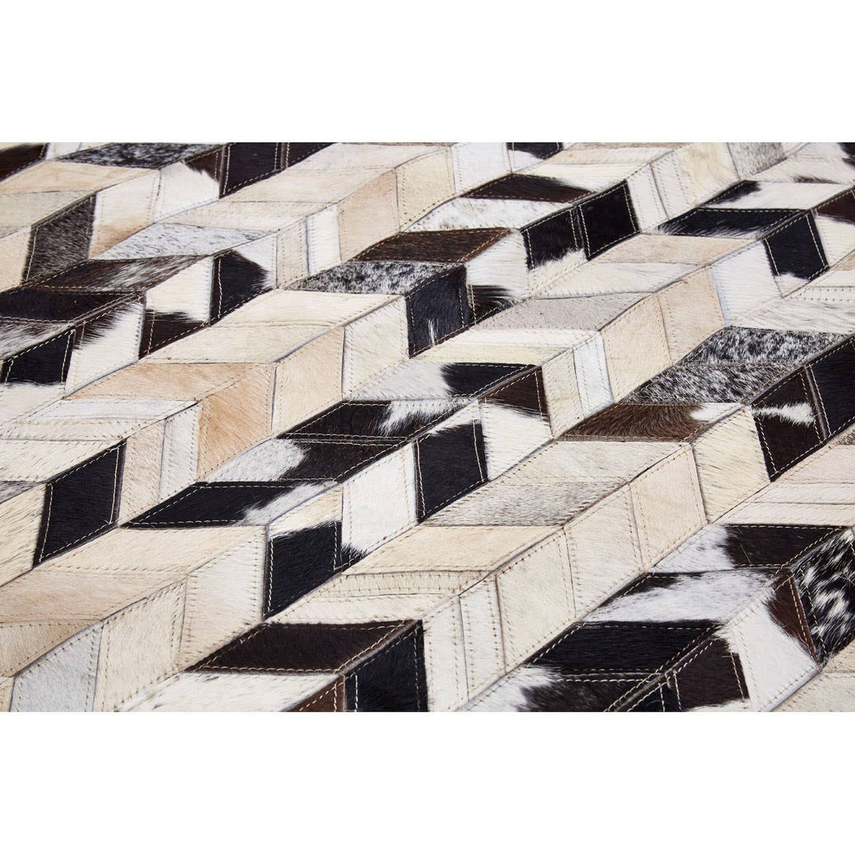 Safira Large Black / White Patchwork Rug.