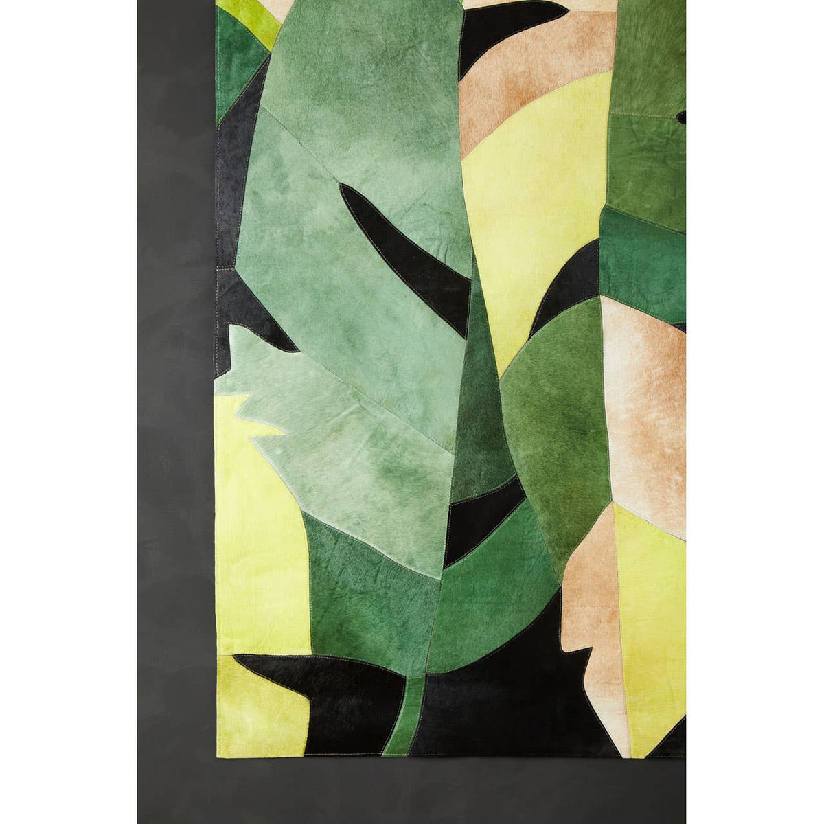 Safira Large Botanical Rug.