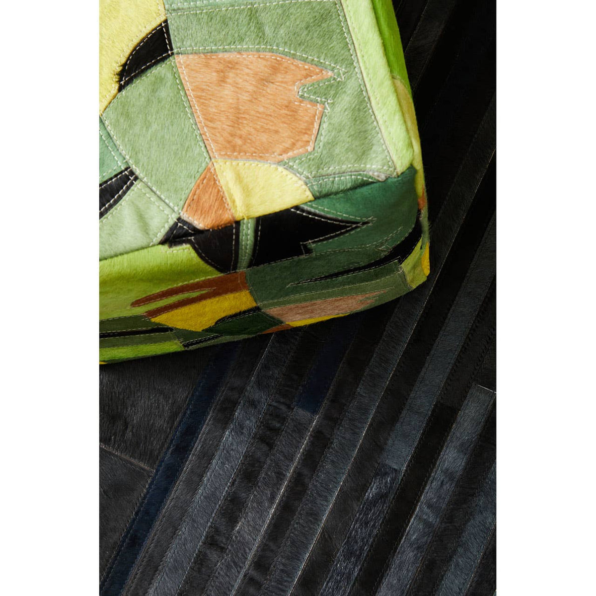 Safira Small Black And Grey Deco Rug.