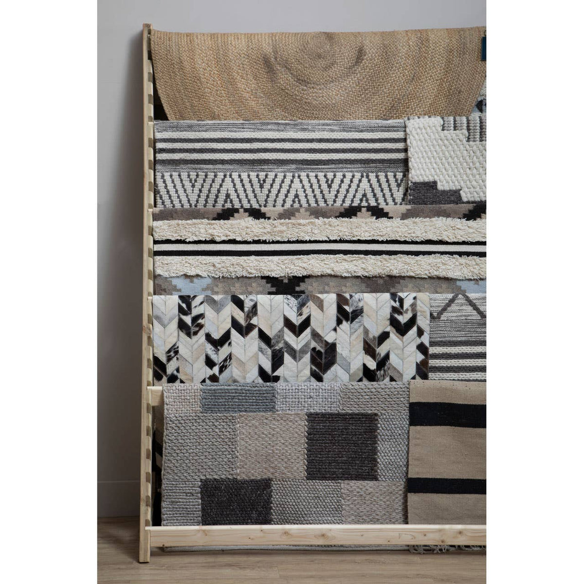 Safira Small Black / White Patchwork Rug.