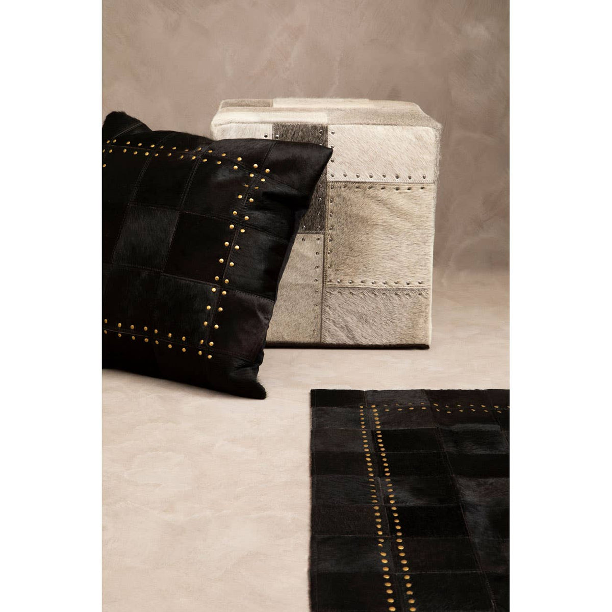 Safira Small Rug With Stud Detail.