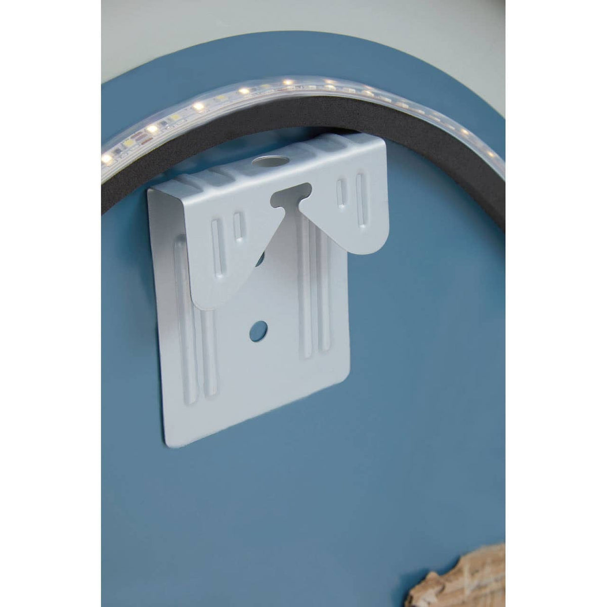 Noosa & Co. Mirrors Avelino Illuminated LED Silver Oval Mirror House of Isabella UK