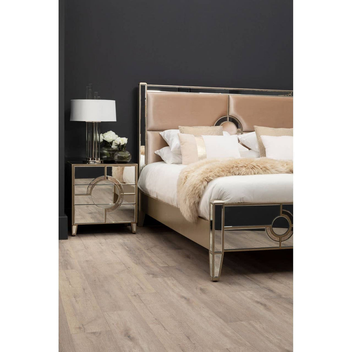 Noosa & Co. Sleeping Knightsbridge Super Kingsize Bedframe House of Isabella UK