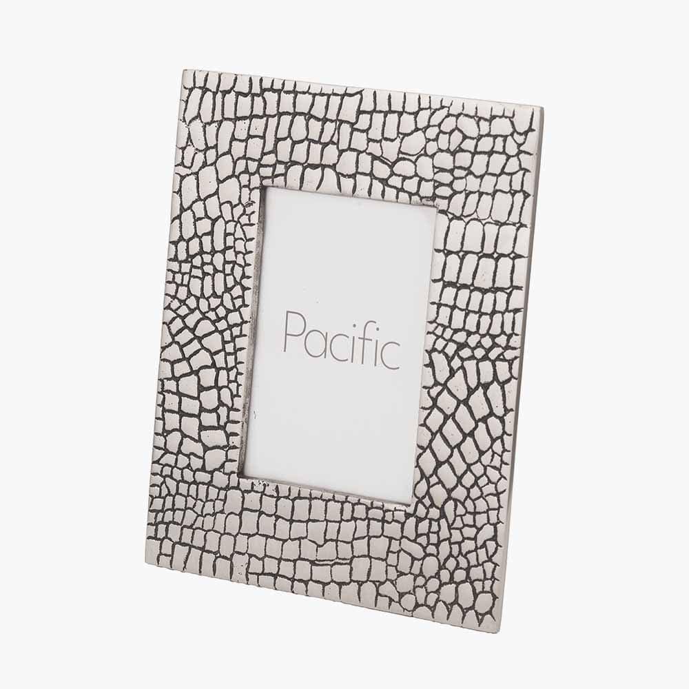 Antique Silver Metal Croc Print 5 x 7" Photo Frame.