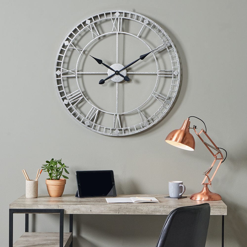 Antique Silver Metal Round Wall Clock.