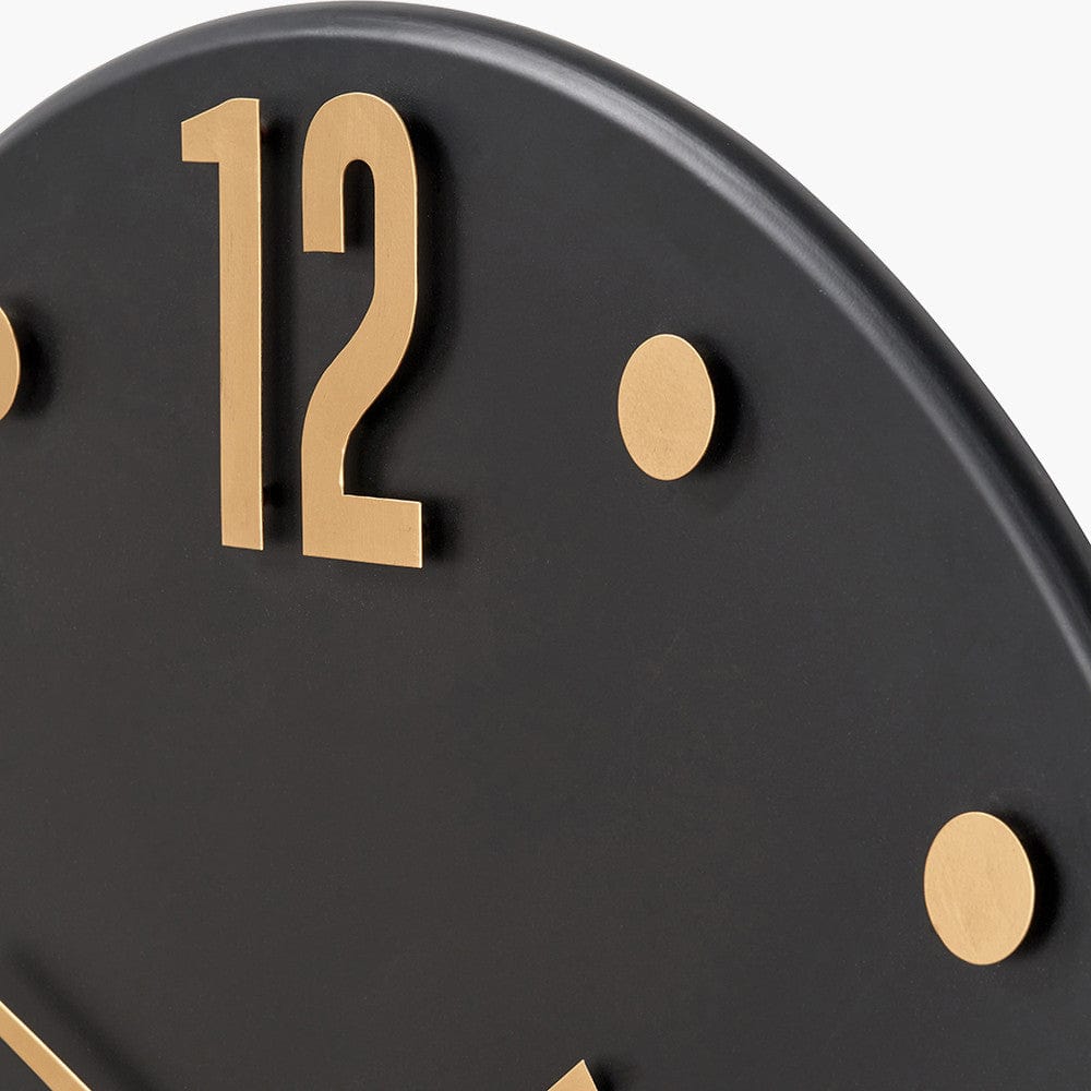 Black and Gold Metal Retro Wall Clock.