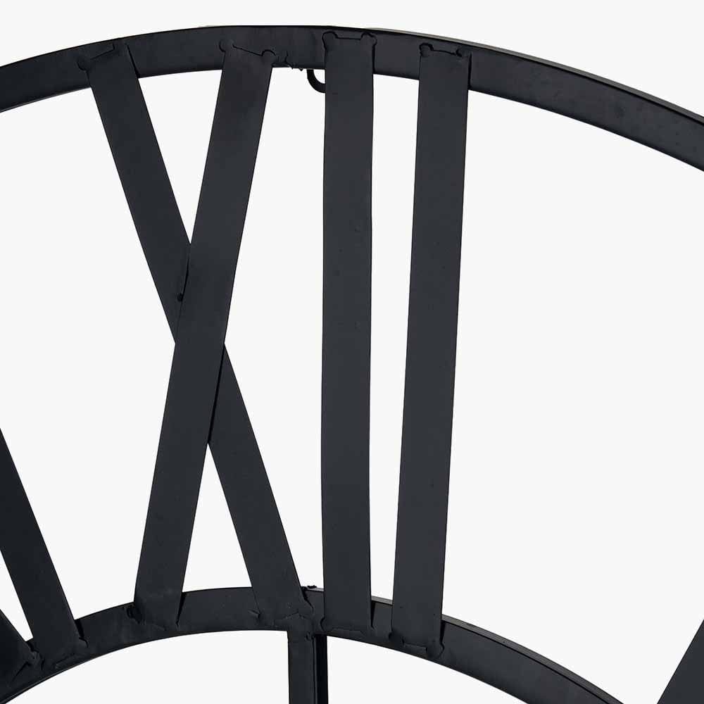 Black Metal Large Round Wall Clock.