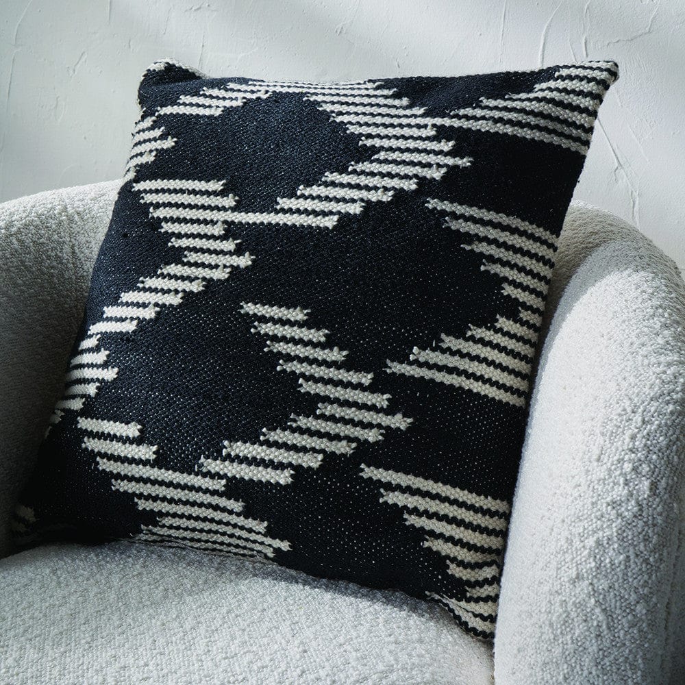 Indoor Outdoor Black and White Chevron Design Scatter Cushion.