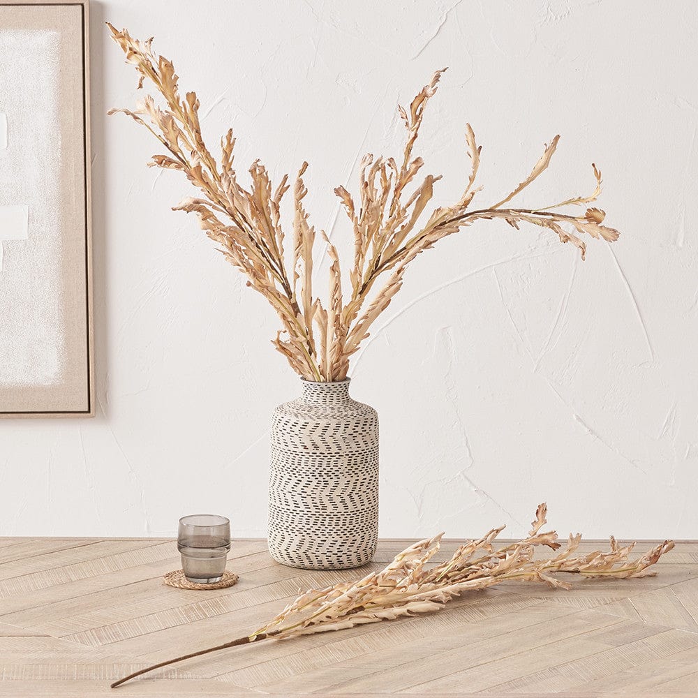 Natural Apricot Autumn Leaf Pack of 6.