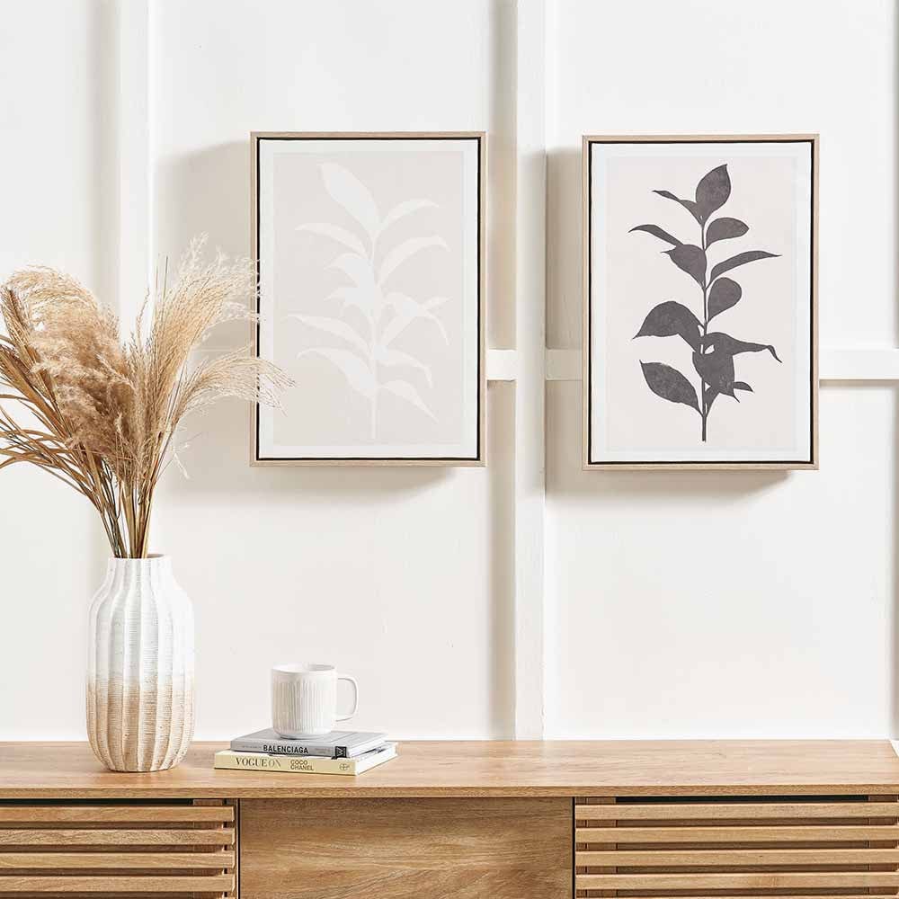 Pacific Lifestyle Accessories S/2 Natural and Black Leaf Print Canvases with Natural Frames House of Isabella UK